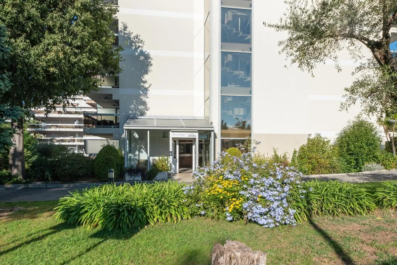 ז'ואן-לה-פינס Residence Pierre & Vacances La Rostagne מלון דירות