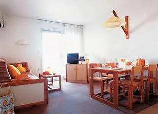 מלון דירות ז'ואן-לה-פינס Residence Pierre & Vacances La Rostagne