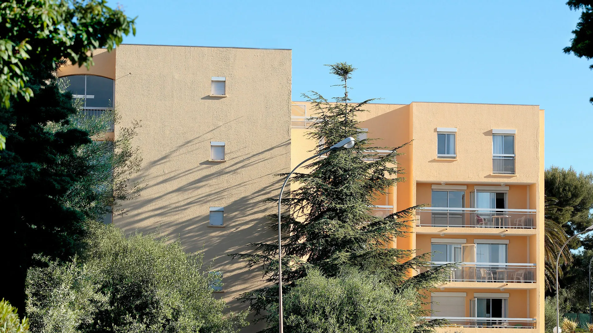 ז'ואן-לה-פינס Residence Pierre & Vacances La Rostagne